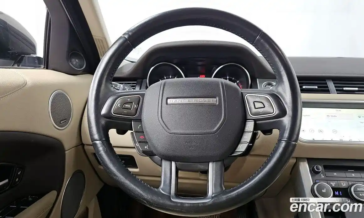 Land Rover Range-Rover Evoque 2017 2.0 гидро в Москве № 166330, фото 13