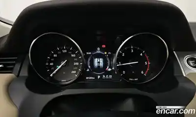 Land Rover Range-Rover Evoque 2017 2.0 гидро в Москве № 166330, миниатюра 8