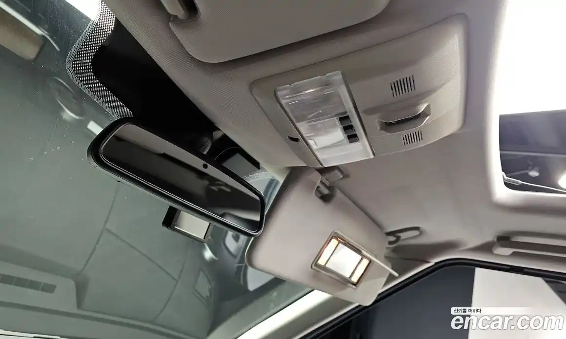 Land Rover Discovery 2016 3.0 гидро в Москве № 166484, фото 17