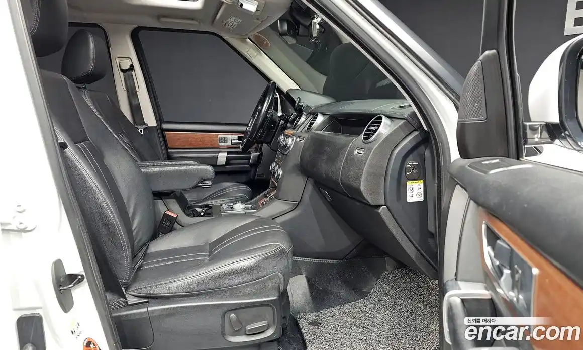 Land Rover Discovery 2016 3.0 гидро в Москве № 166484, фото 10