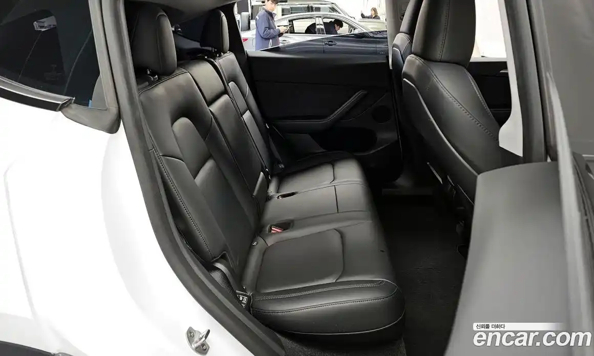 Tesla Model Y 2024 0.2 гидро в Москве № 167709, фото 12