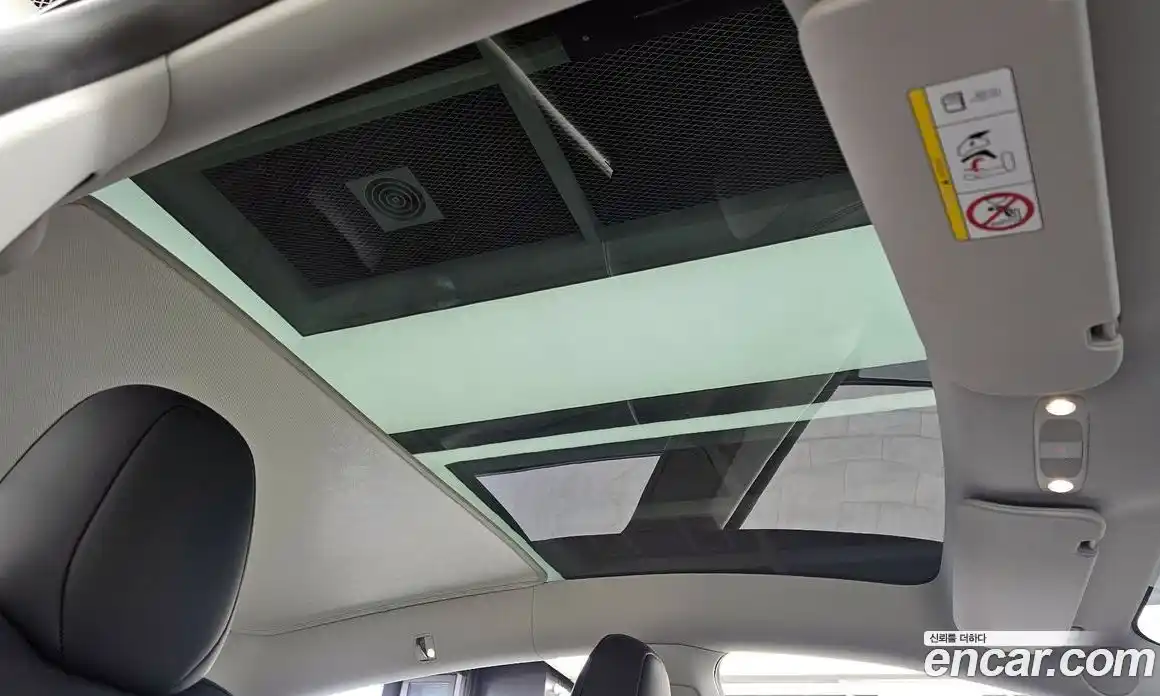 Tesla Model Y 2024 0.2 гидро в Москве № 167709, фото 17