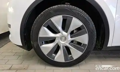 Tesla Model Y 2024 0.2 гидро в Москве № 167709, миниатюра 5