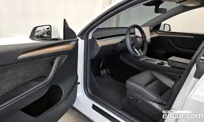 Tesla Model Y 2024 0.2 гидро в Москве № 167709, миниатюра 10