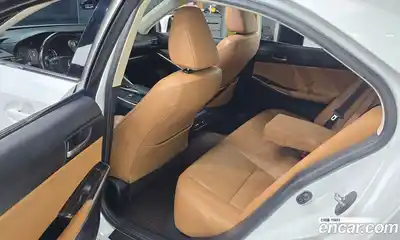Lexus IS 2017 2.0 гидро в Москве № 168253, миниатюра 11