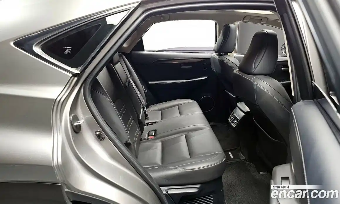 Lexus NX 2015 2.0 гидро в Москве № 168282, фото 11