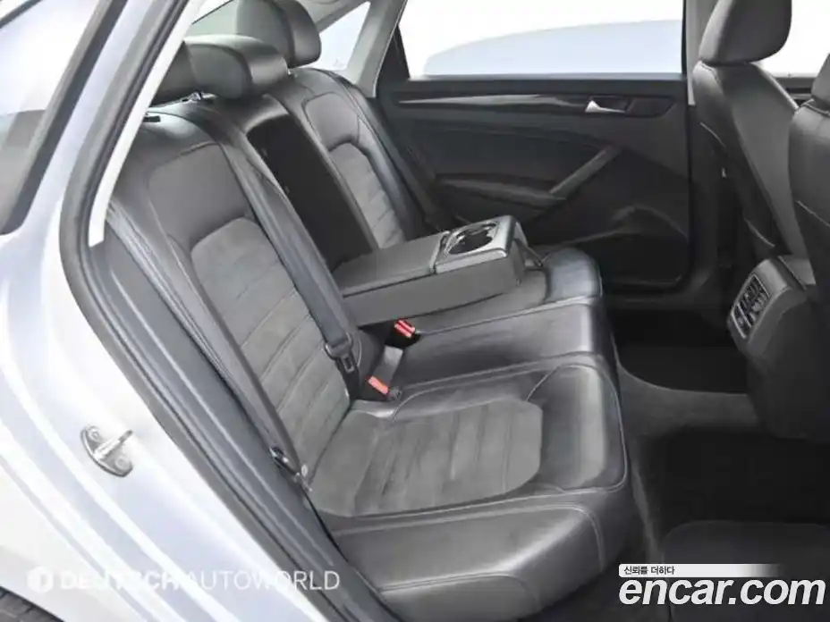 Volkswagen Passat 2014 2.0 гидро в Москве № 169265, фото 12