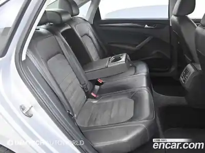 Volkswagen Passat 2014 2.0 гидро в Москве № 169265, миниатюра 12