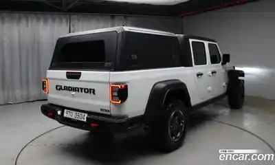 Jeep Gladiator 2021 3.6 гидро в Москве № 169464, миниатюра 2