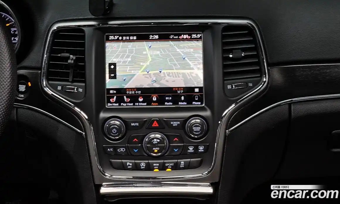 Jeep Cherokee 2018 3.6 гидро в Москве № 169869, фото 14