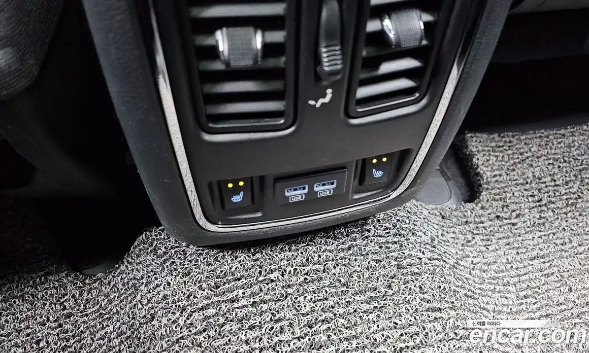Jeep Cherokee 2018 3.6 гидро в Москве № 169869, фото 19