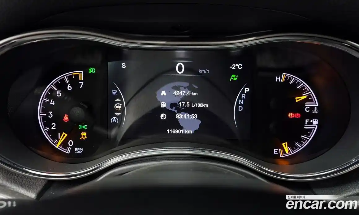 Jeep Cherokee 2018 3.6 гидро в Москве № 169869, фото 8