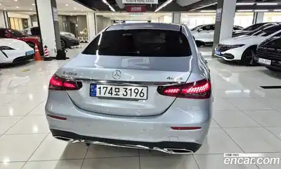 Mercedes-Benz E-Class 2022 2.0 гидро, миниатюра 4