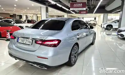 Mercedes-Benz E-Class 2022 2.0 гидро, миниатюра 5