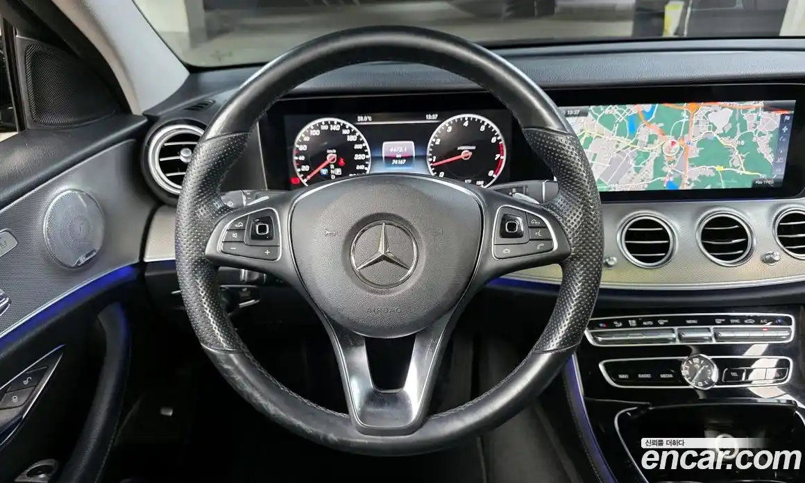 Mercedes-Benz E-Class 2016 2.0 гидро в Москве № 194728, фото 15