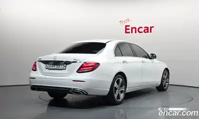 Mercedes-Benz E-Class 2018 2.0 гидро в Москве № 195178, миниатюра 2