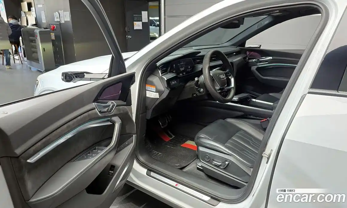 Audi e-tron 2021 0.2 гидро в Москве № 196404, фото 11