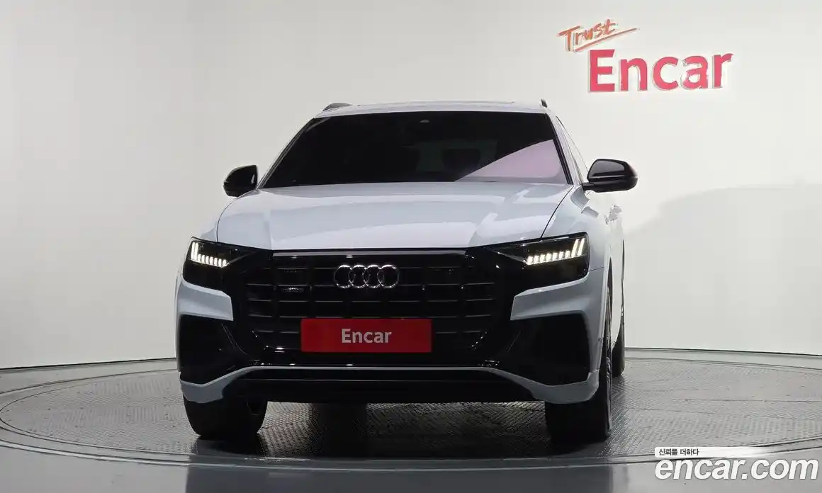Audi Q8 2021 3.0 гидро в Москве № 196603, фото 3