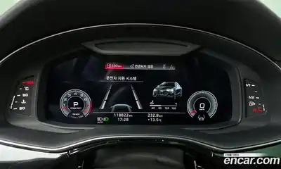 Audi Q8 2021 3.0 гидро в Москве № 196603, миниатюра 8
