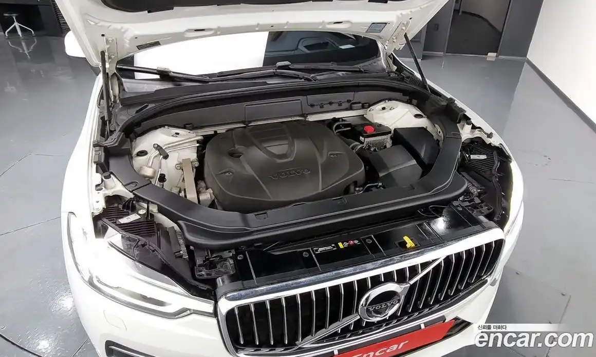 Volvo XC60 2019 2.0 гидро в Москве № 197034, фото 6