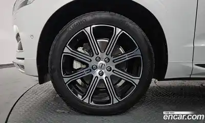 Volvo XC60 2018 2.0 гидро в Москве № 197111, миниатюра 4