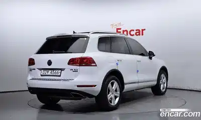 Volkswagen Touareg 2012 3.0 гидро в Москве № 199210, миниатюра 2