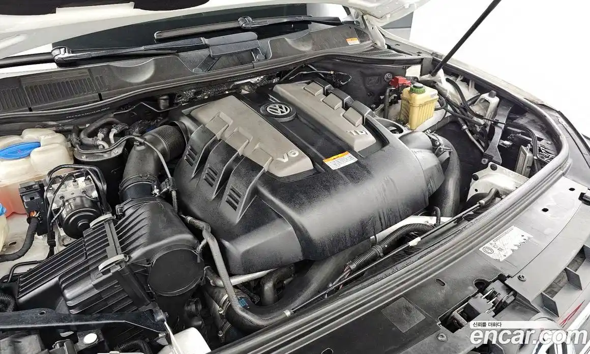 Volkswagen Touareg 2012 3.0 гидро в Москве № 199210, фото 6