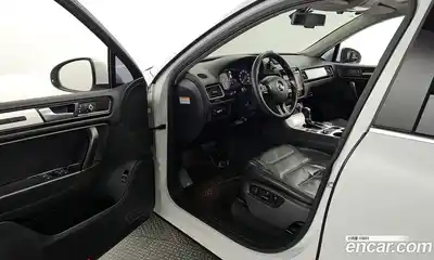 Volkswagen Touareg 2012 3.0 гидро в Москве № 199210, миниатюра 10