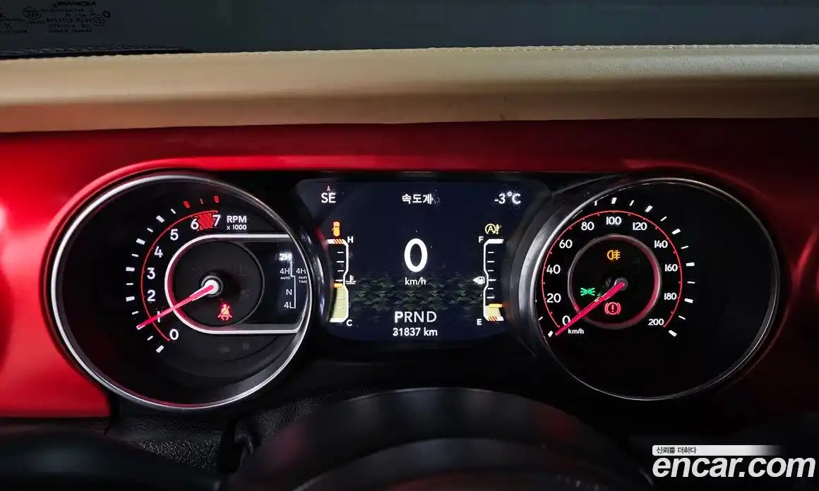 Jeep Wrangler 2020 2.0 гидро в Москве № 199451, фото 8
