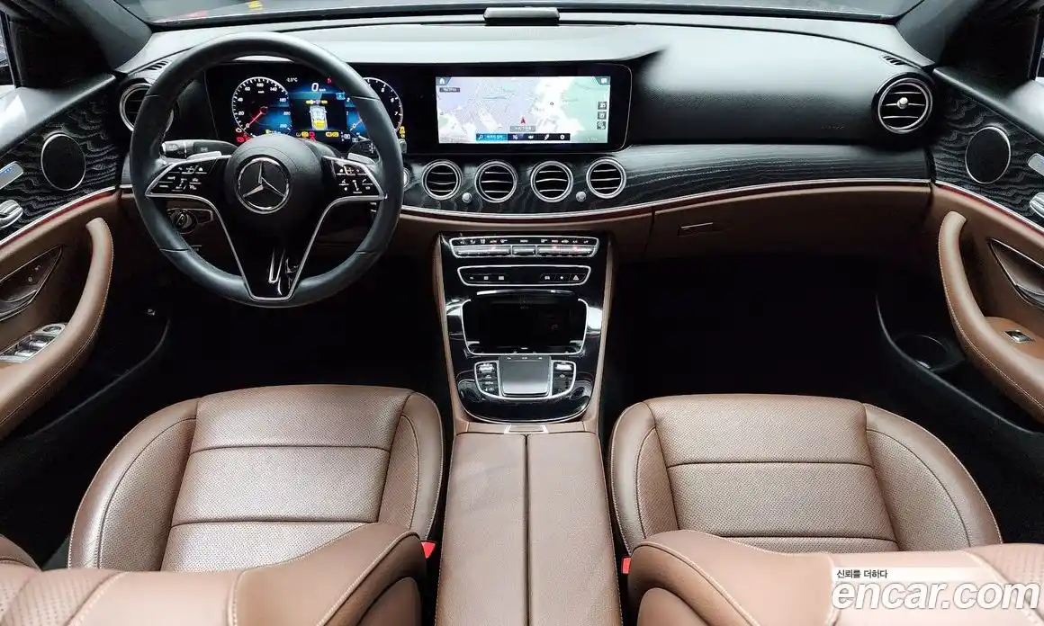 Mercedes-Benz E-Class 2022 2.0 гидро, фото 7