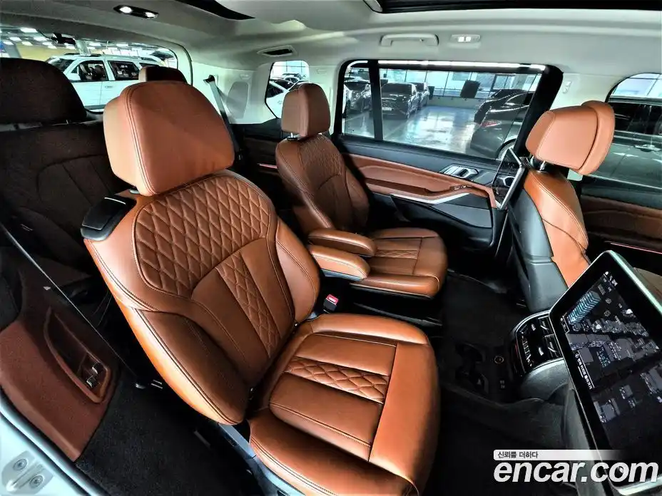 BMW X7 2020 3.0 гидро в Москве № 210811, фото 12
