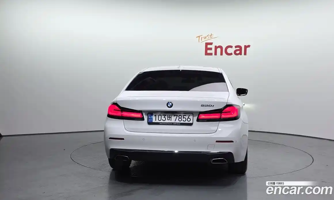 BMW 5-Series 2022 2.0 гидро в Москве № 211614, фото 4