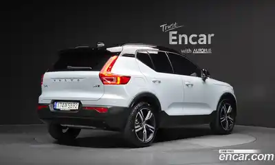 Volvo XC40 2021 2.0 гидро в Москве № 212802, миниатюра 2