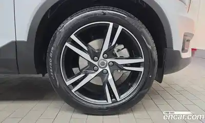 Volvo XC40 2021 2.0 гидро в Москве № 212802, миниатюра 5