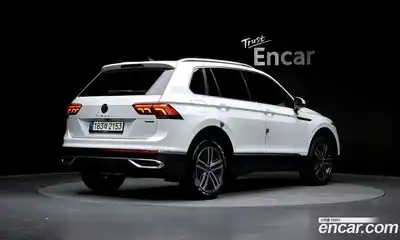 Volkswagen Tiguan 2021 2.0 гидро в Москве № 215271, миниатюра 2