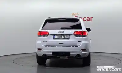 Jeep Cherokee 2021 3.6 гидро в Москве № 215425, миниатюра 4