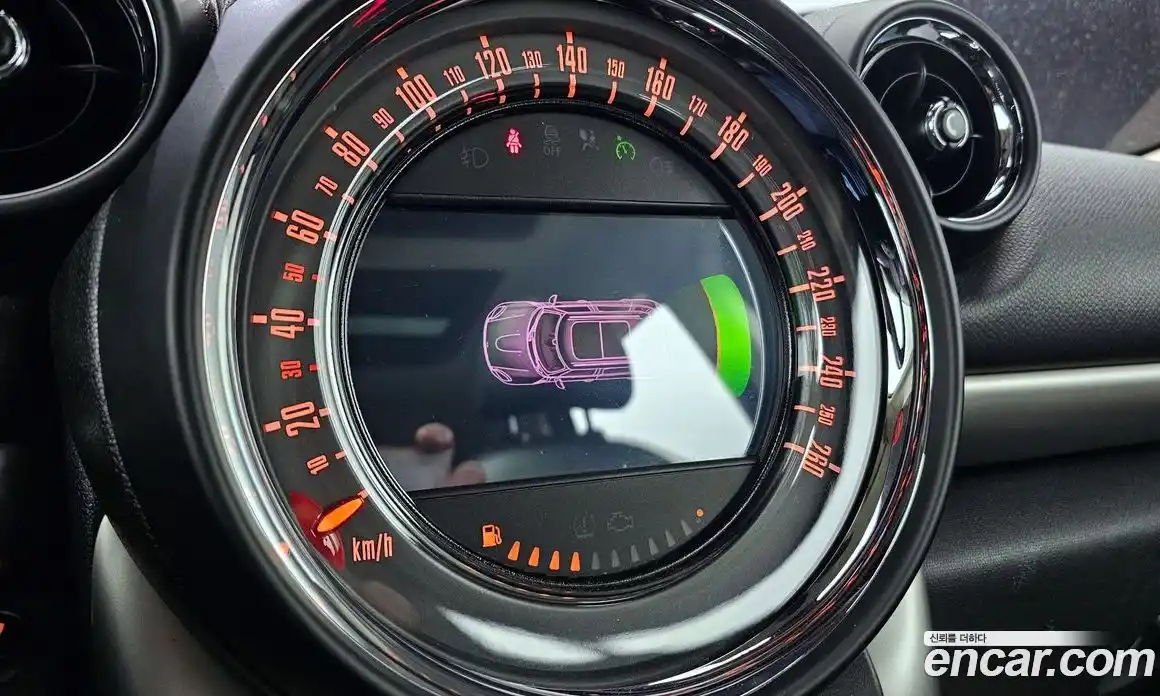 Mini Countryman 2015 2.0 гидро в Москве № 220251, фото 15