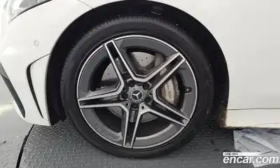 Mercedes-Benz CLS-Class 2022 2.0 гидро в Москве № 222795, миниатюра 5