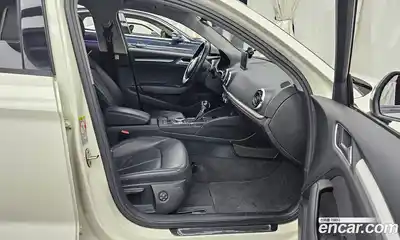 Audi A3 2015 2.0 гидро в Москве № 229395, миниатюра 11