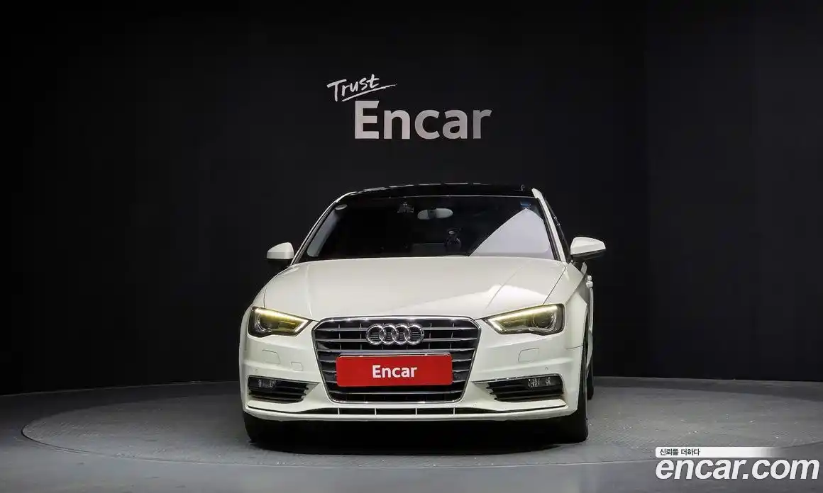 Audi A3 2015 2.0 гидро в Москве № 229395, фото 3