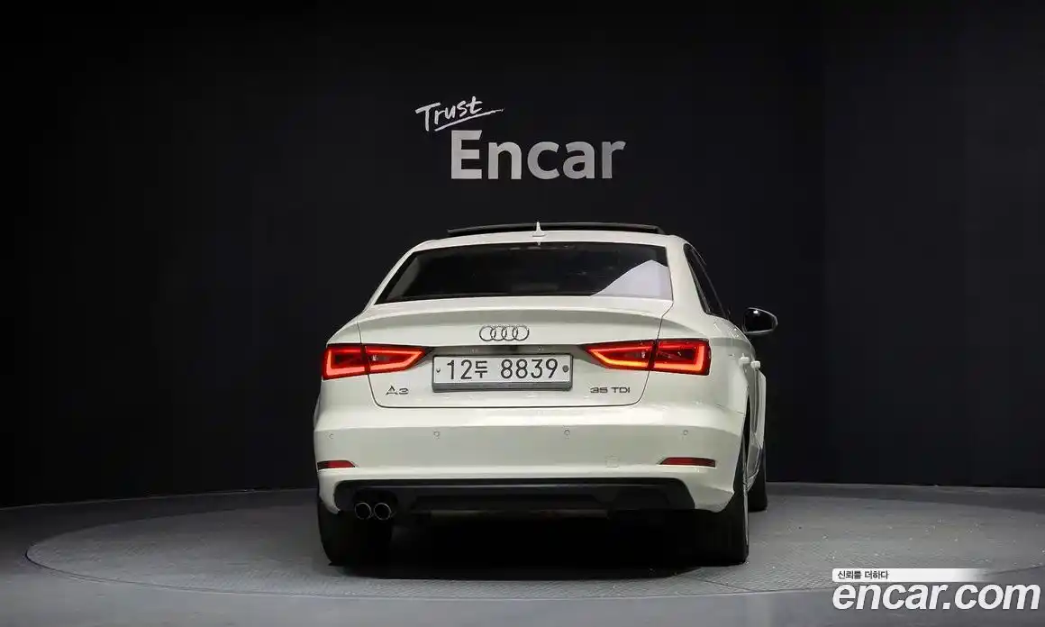 Audi A3 2015 2.0 гидро в Москве № 229395, фото 4