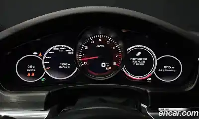 Porsche Panamera 2023 4.0 гидро в Москве № 230931, миниатюра 8