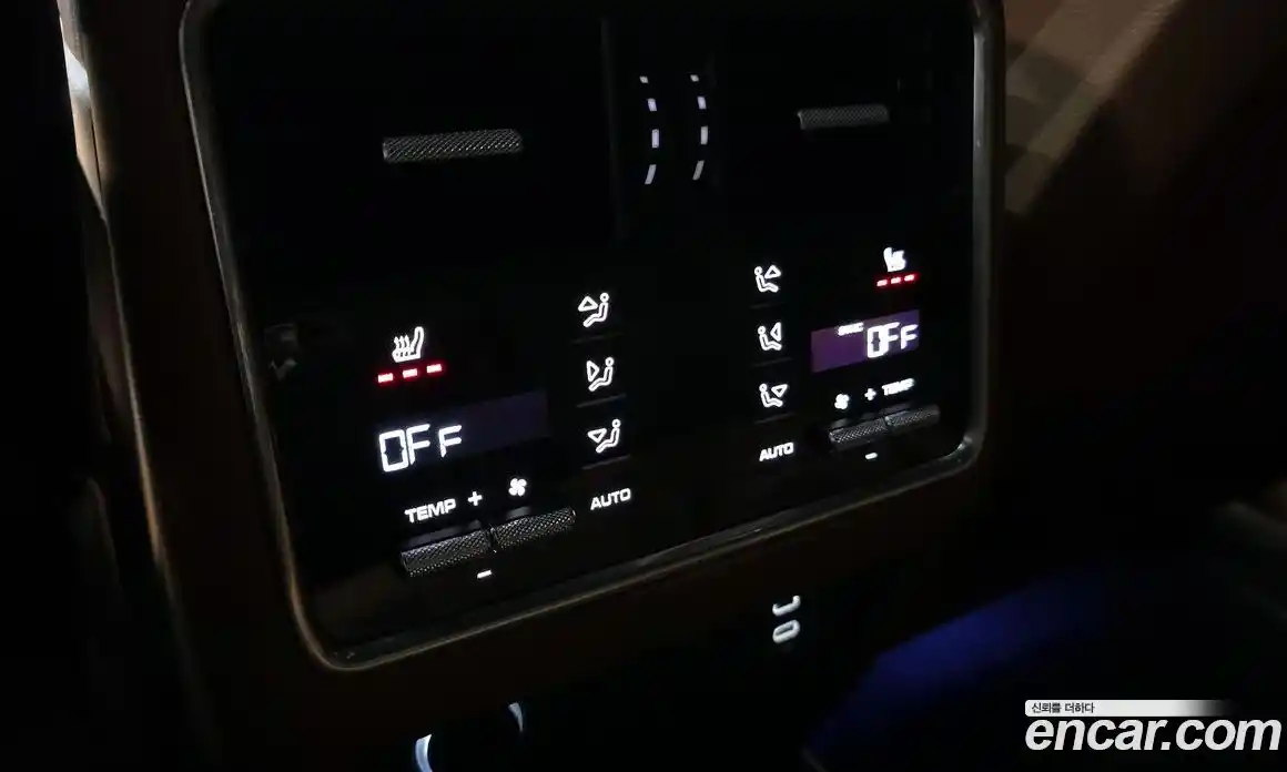 Porsche Cayenne 2023 3.0 гидро в Москве № 230957, фото 17