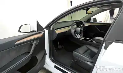 Tesla Model Y 2023 0.2 гидро в Москве № 231688, миниатюра 10