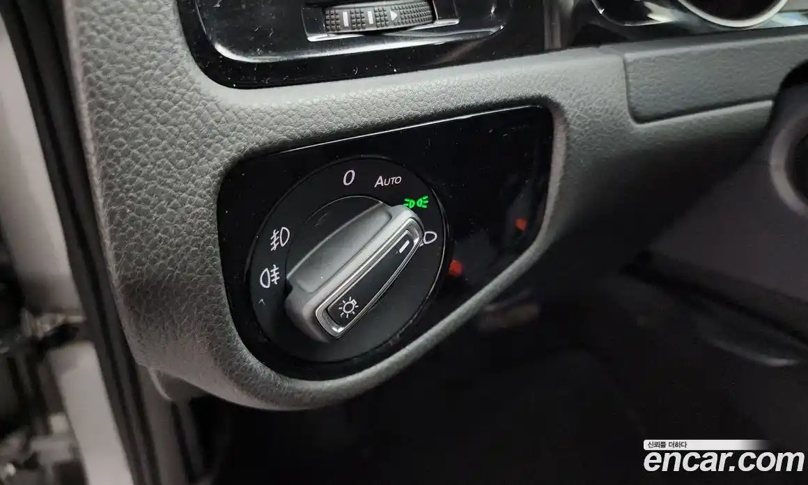 Volkswagen Golf 2015 2.0 гидро в Москве № 232213, фото 17