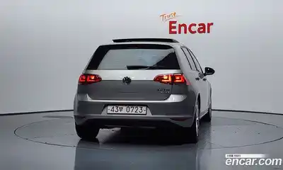 Volkswagen Golf 2015 2.0 гидро в Москве № 232213, миниатюра 4