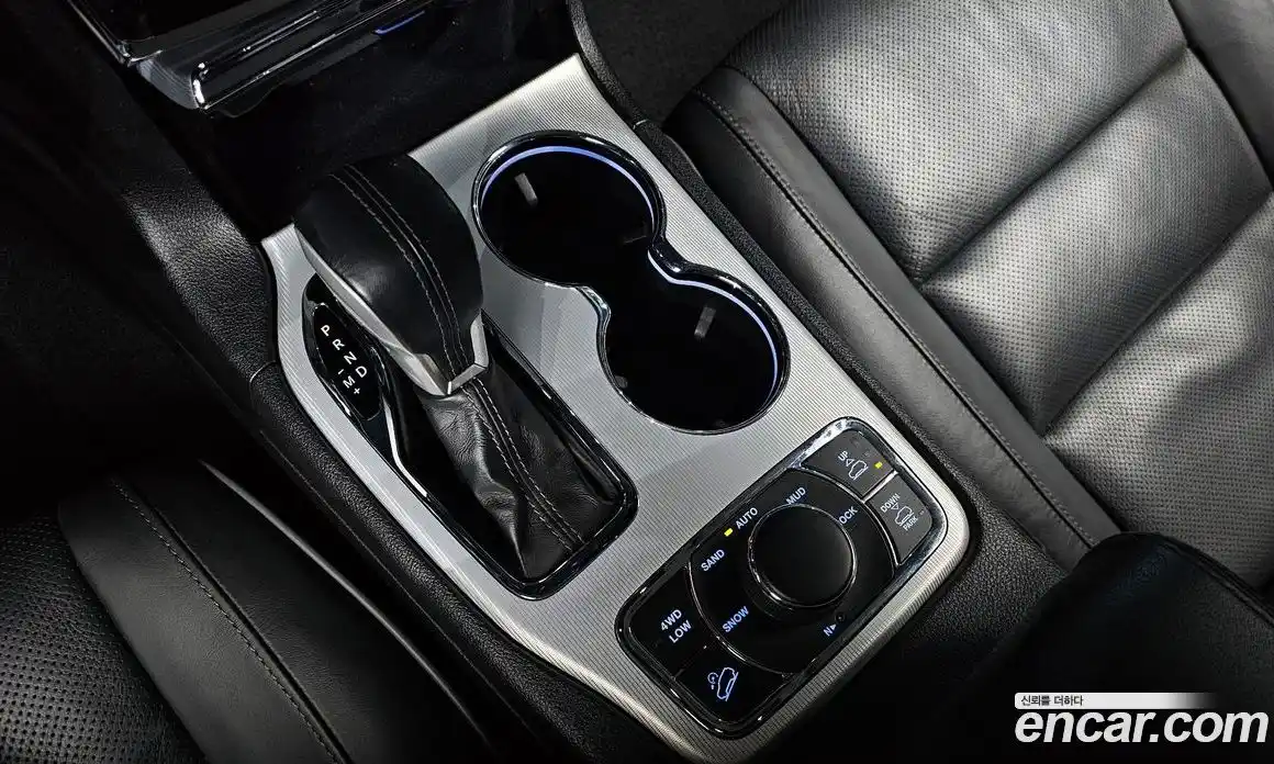Jeep Cherokee 2020 3.6 гидро в Москве № 232471, фото 9