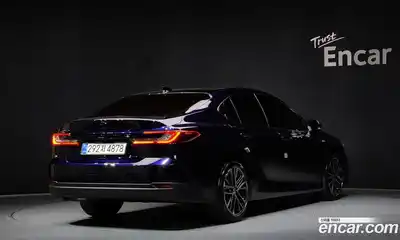 Toyota Camry 2025 2.5 гидро в Москве № 232811, миниатюра 2