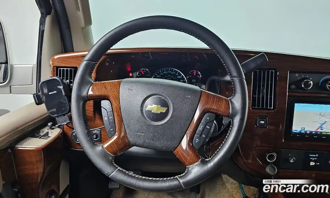 Chevrolet Express Van 2019 6.0 гидро в Москве № 235233, фото 13