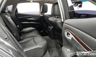 Infiniti Q70 2017 3.7 гидро в Москве № 246495, миниатюра 11